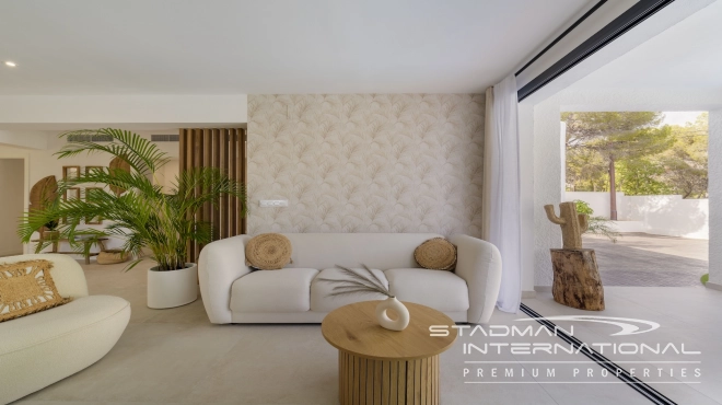 Stilfull Ibiza nær stranden og Portosenso Havn