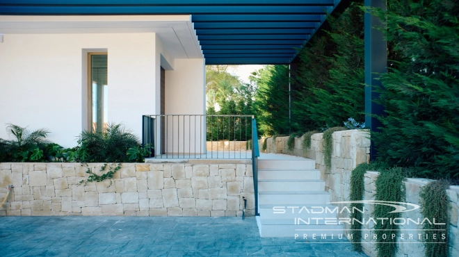 Modern New Build Villa on a Corner Plot with Sea Views