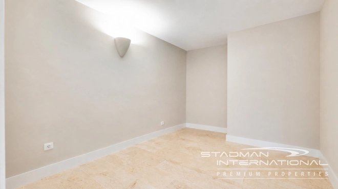 Exclusive Apartment with Spacious Terrace in Altea la Vella