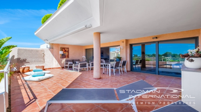 Exclusive Apartment with Spacious Terrace in Altea la Vella