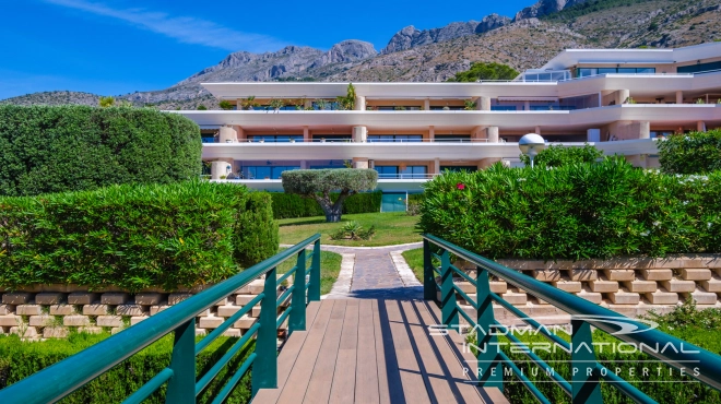 Exclusive Apartment with Spacious Terrace in Altea la Vella