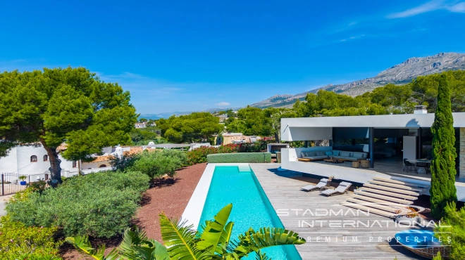 Modern Villa with Beautiful Sea Views Near Altea Golf Club