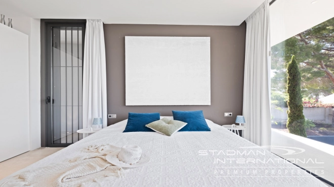 Modern Villa with Beautiful Sea Views Near Altea Golf Club