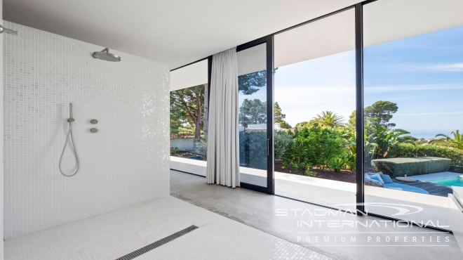 Modern Villa with Beautiful Sea Views Near Altea Golf Club