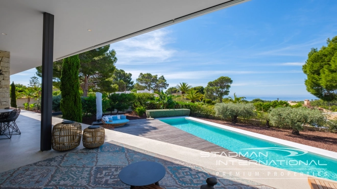 Modern Villa with Beautiful Sea Views Near Altea Golf Club
