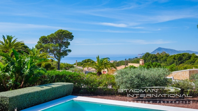 Modern Villa with Beautiful Sea Views Near Altea Golf Club