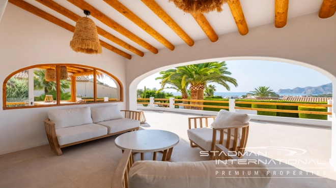 Villa with Spacious Plot and Sea Views Within Walking Distance of Old Town Altea