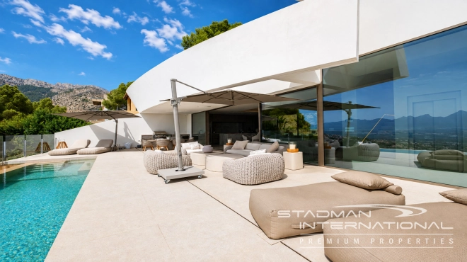 Modern Design Villa with Fabulous Sea Views in Altea Hills