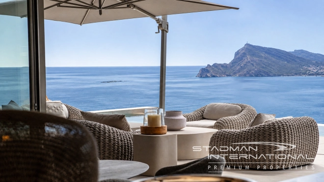 Modern Design Villa with Fabulous Sea Views in Altea Hills