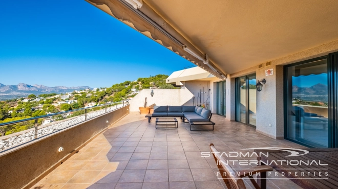 Mooi Appartement met Groot Terras en Fantastisch Zeezicht