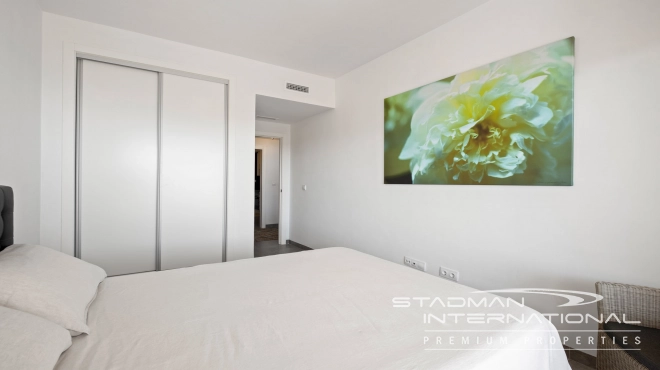 Beautiful Apartment with Spacious Terrace and Sea Views in Altea Hills