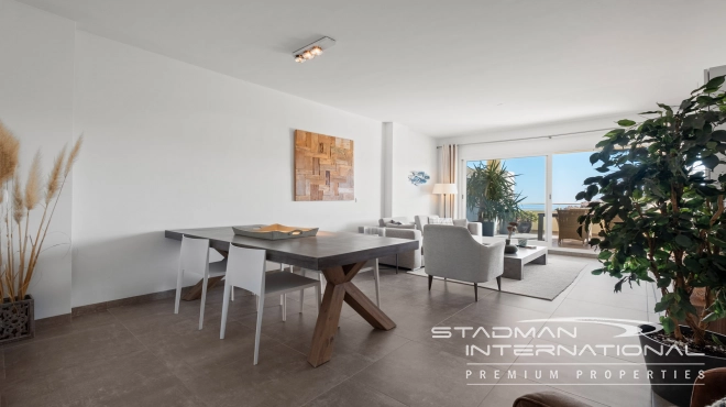 Beautiful Apartment with Spacious Terrace and Sea Views in Altea Hills