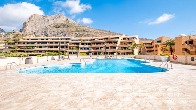 Spacieux Appartement Duplex à Proximité de la Plage et du Port 