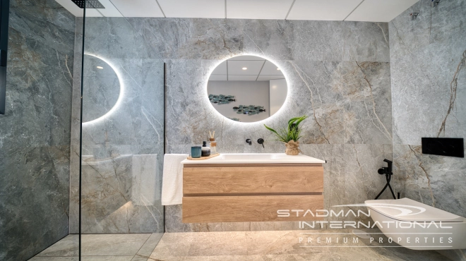 Modern Villa on a Flat Plot in a Central Location Near Altea