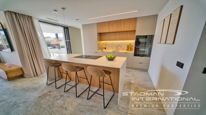 Modern Villa on a Flat Plot in a Central Location Near Altea